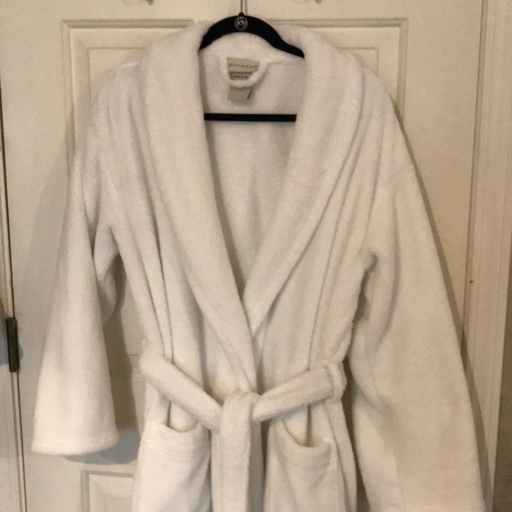 Pottery Barn PB Classic Robe - Picture 2 of 4